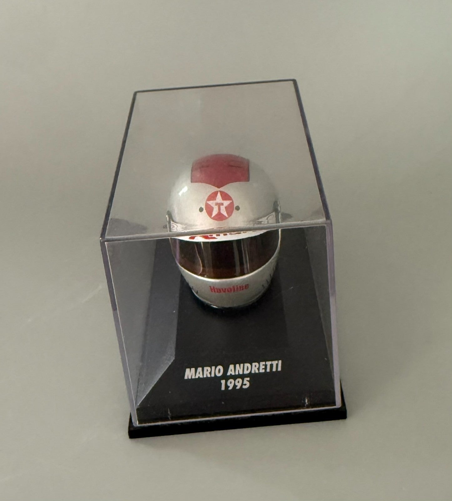 Paul's Model Art Minichamps Mario Andretti 1995 Kmart Texaco Havoline Helmet 1:8 Scale Display