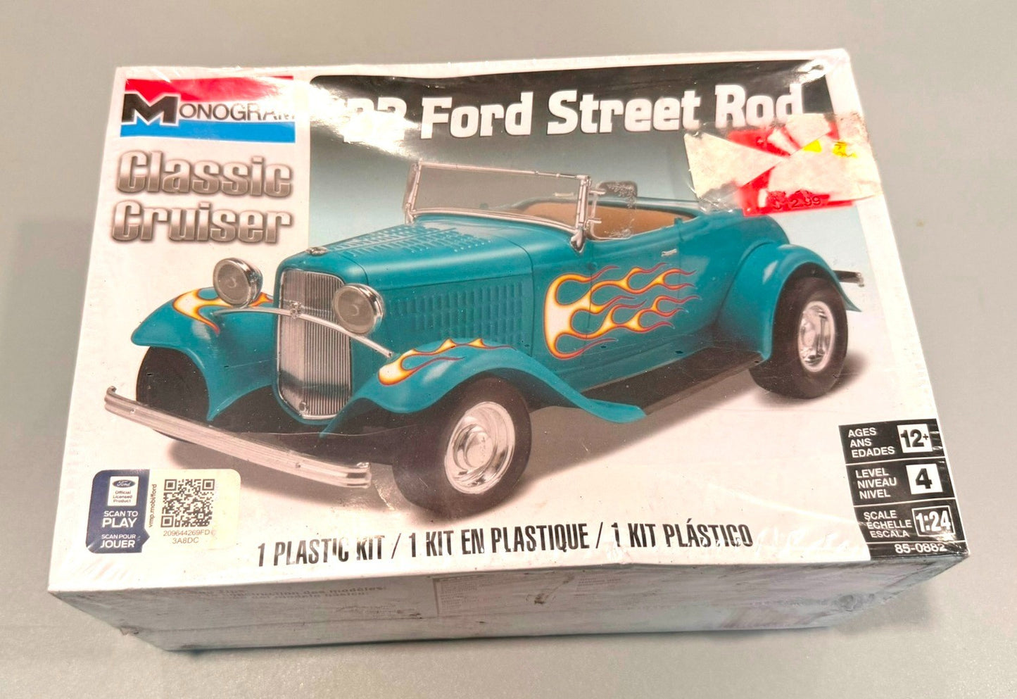 MONOGRAM. 1932 FORD STREET ROD. 1/24. MODEL KIT 85-0882 SEALED. CLASSIC CRUISER.