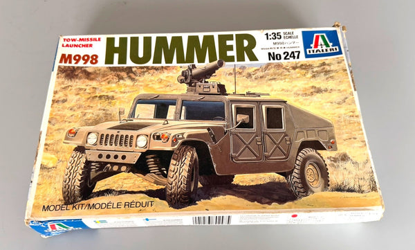 ITALERI. M998 HUMMER. TOW MISSILE LAUNCHER. 1/35 SCALE. MODEL KIT 247.