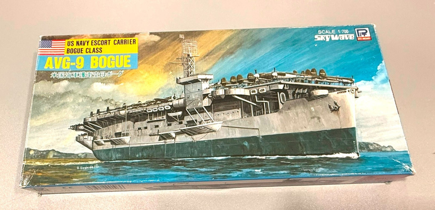 PIT ROAD. US NAVY ESCORT CARRIER AVG-9 BOGUE.  1/700 SCALE. ITEM W2