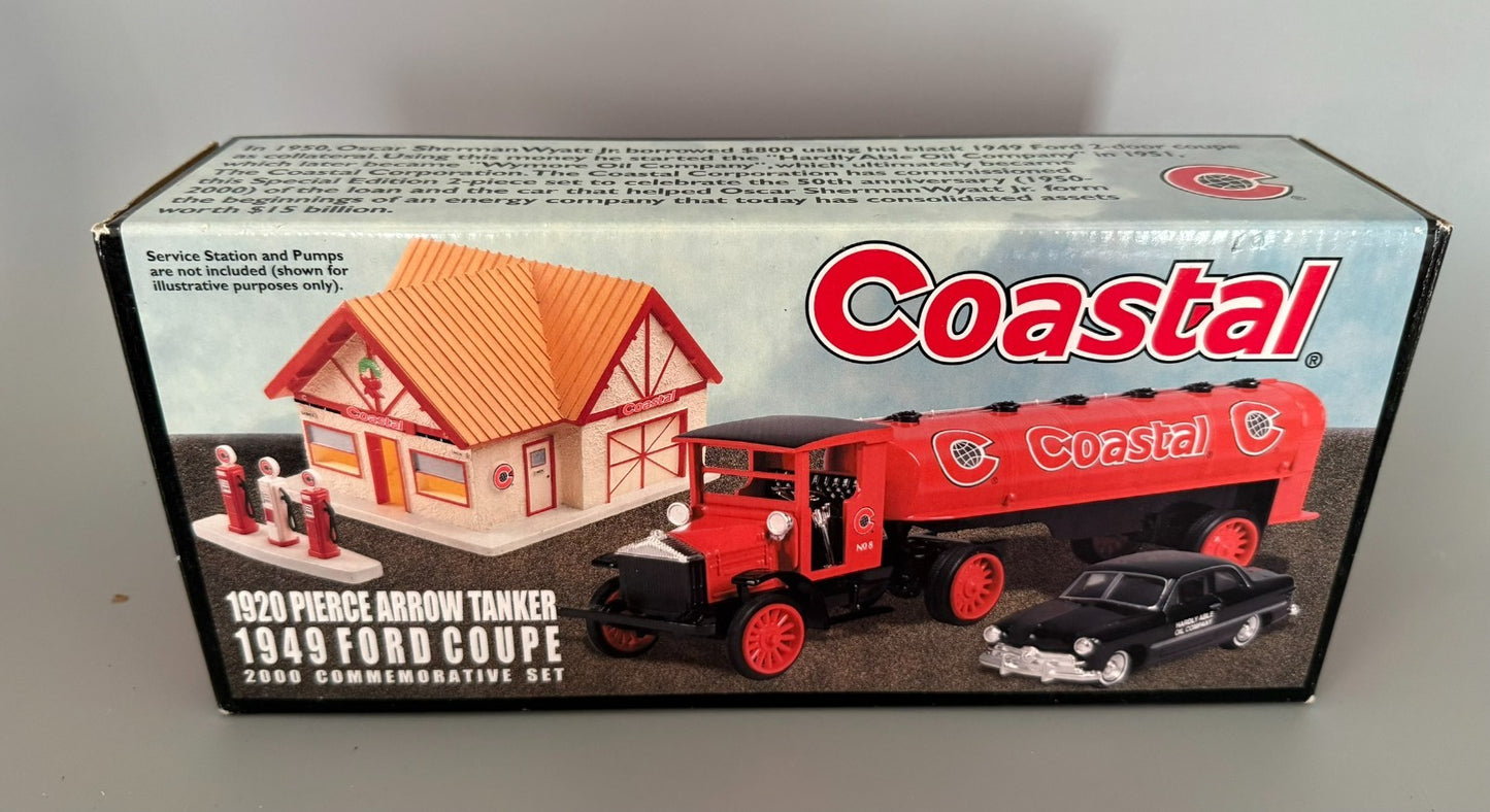 ERTL Coastal 1920 Pierce Arrow Tanker & 1949 Ford Coupe 1:64 Diecast Set 2000