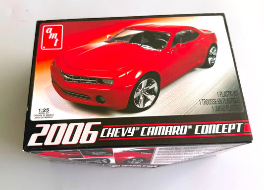 AMT AMT631/12 2006 Chevy Camaro Concept 1/25 Scale Model Kit
