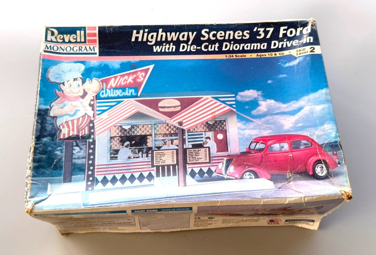 Revell Monogram Highway Scenes '37 Ford with Die-Cut Diorama Drive-In 1/24 scale