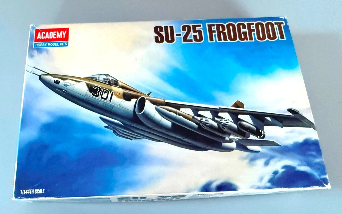 Academy Sukhoi Su-25 Frogfoot Soviet Attack Aircraft 1/144 Model Kit #4439