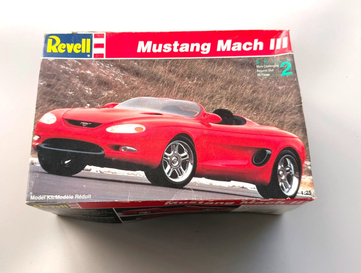 Revell Mustang Mach III Concept Car Model Kit 1/25 scale Kit 7364