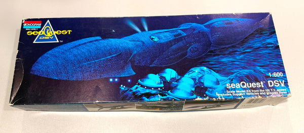 MONOGRAM. SEA QUEST DSV. 1/600 SCALE. ITEM 3600.