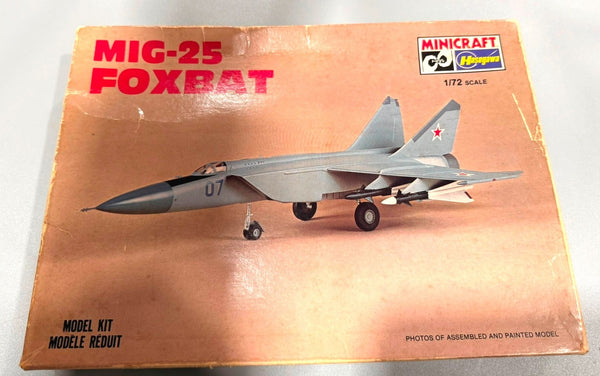 MINICRAFT HASEGAWA. MIG-25 FOXBAT. 1/72 SCALE. ITEM 1130
