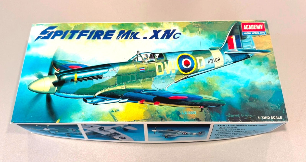 Academy Supermarine Spitfire Mk XIVc 1/72 WWII British Fighter Model Kit #2130