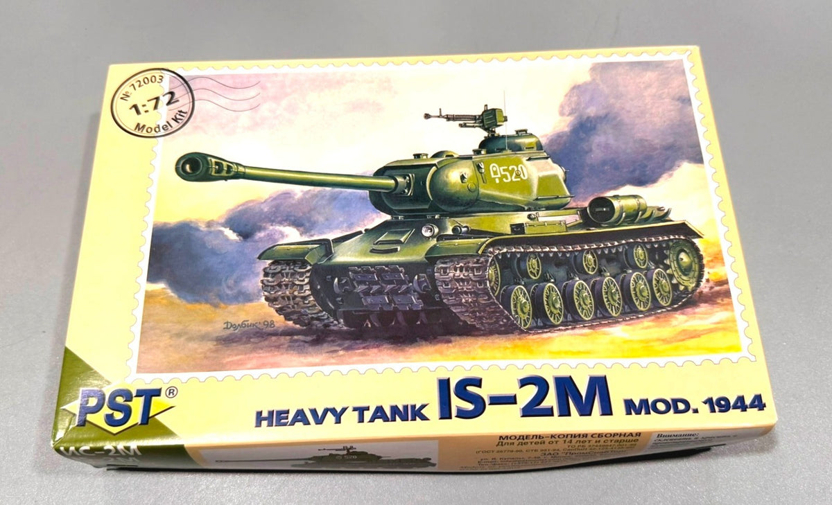PST 72003 IS-2M SOVIET HEAVY TANK 1/72 SCALE MODEL KIT