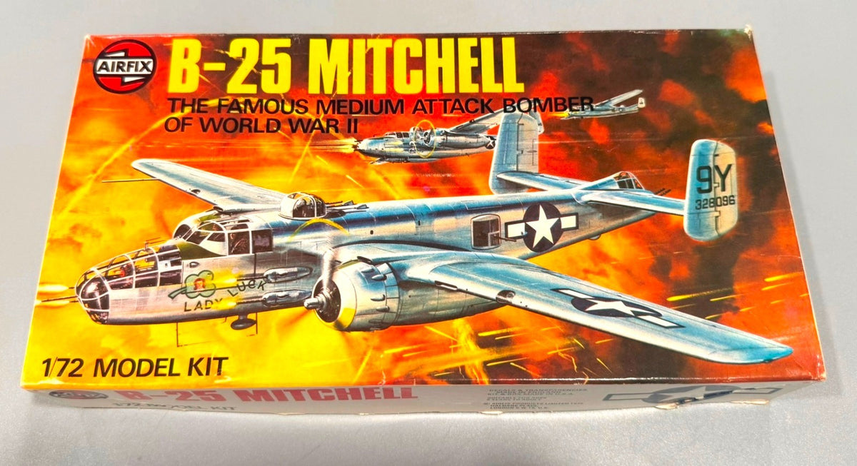 Airfix 1/72 B-25 Mitchell WWII Medium Bomber Aircraft Model Kit 4005