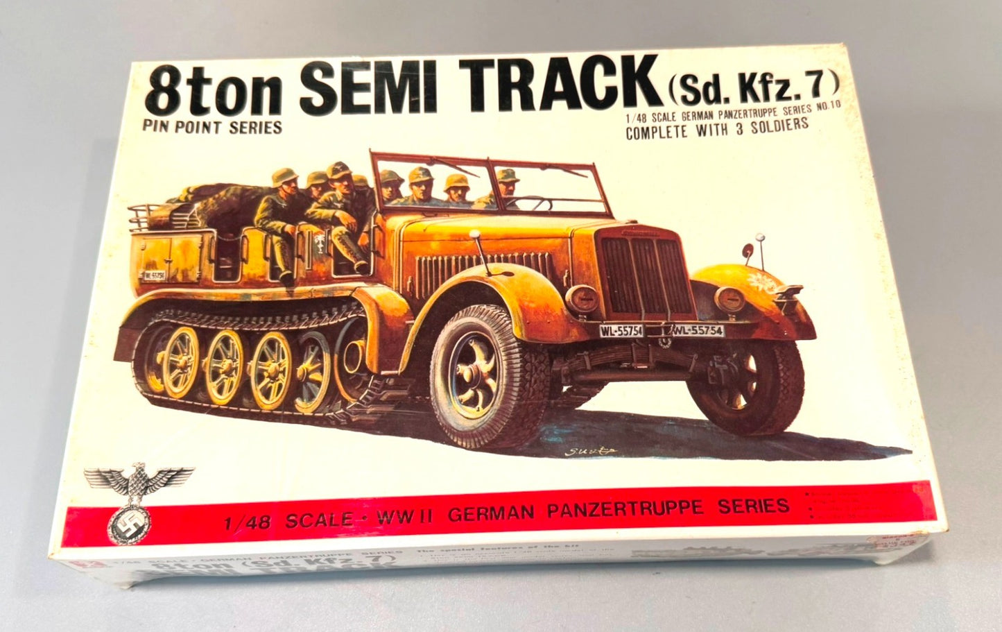 Bandai Sd.Kfz. 7 8 Ton German Semi Track 1/48 WWII Model Kit 8235 Vintage