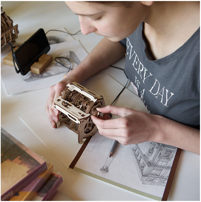 UGears STEM Lab Gearbox Wooden 3D Puzzle, Model 70131