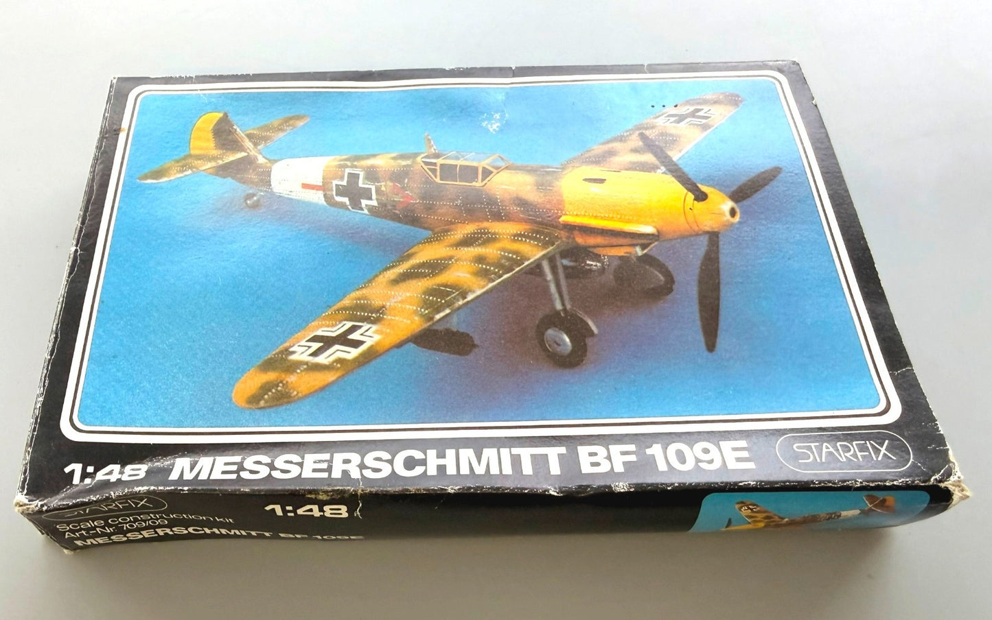 Starfix Messerschmitt Bf 109E Fighter Aircraft 1/48 Scale Vintage