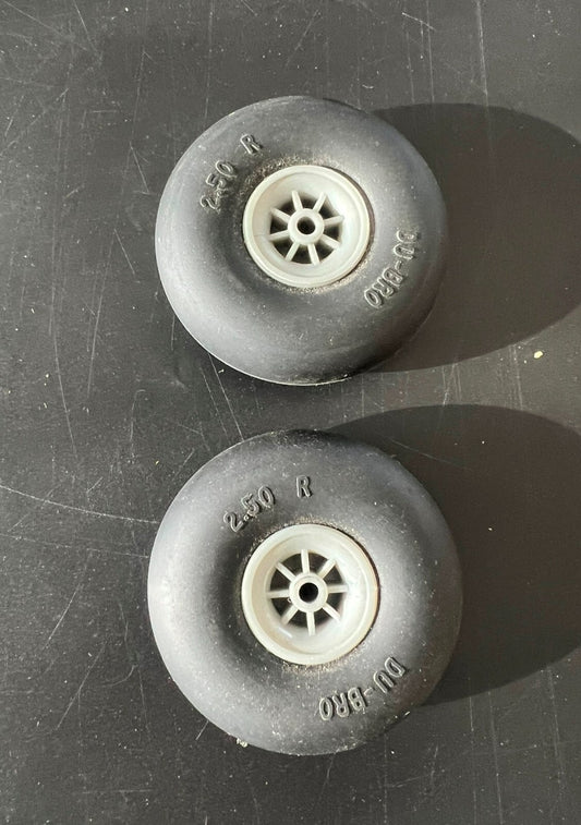 DU-BRO.   WHEELS. 2.50 R.