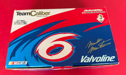 TEAM CALIBER. 2000 VALVOLINE FORD TAURUS.  1/24 SCALE. LIMITED EDITION.