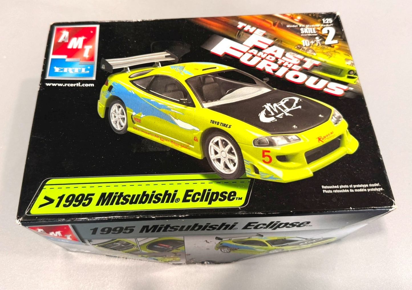 AMT 1995 Mitsubishi Eclipse Fast and Furious 1/25 Scale Model Kit