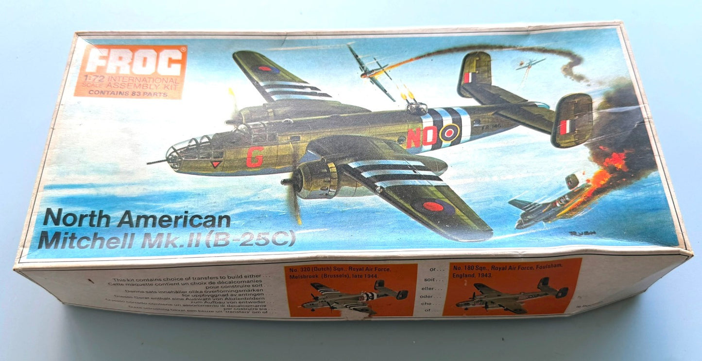 FROG North American Mitchell Mk II B-25C 1/72 Scale Model Kit F159 Vintage