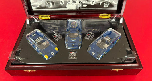 GMP. SUNOCO T-70 LOLA 3 CAR SET. #12401. 1/43 SCALE. LIMITED EDITION.