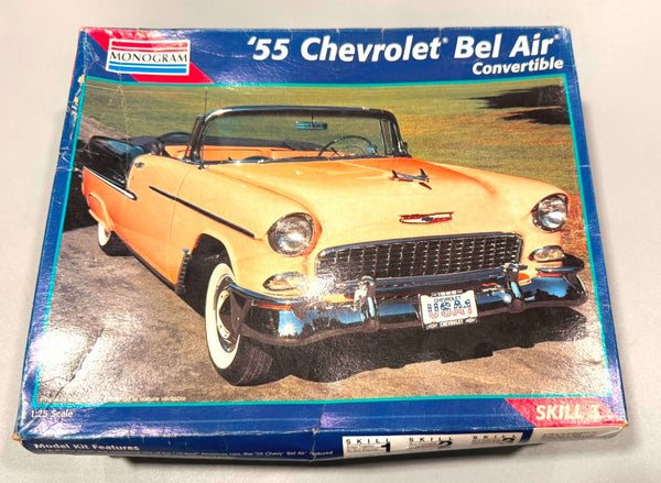 MONOGRAM 2462 1955 CHEVROLET BEL AIR CONVERTIBLE 1/25 SCALE MODEL KIT