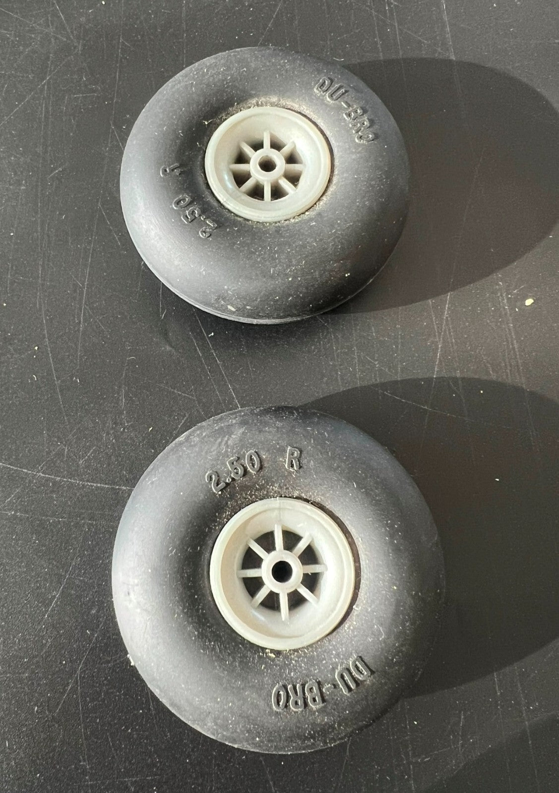 DU-BRO.   WHEELS. 2.50 R.