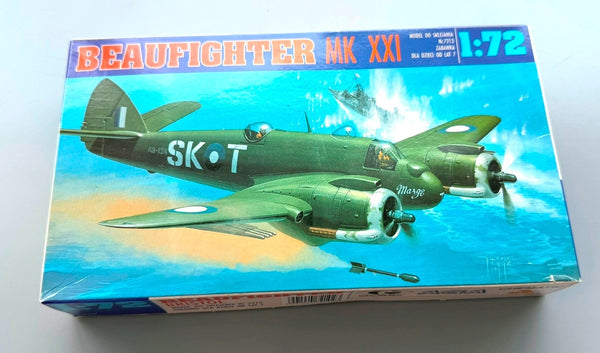 Bristol Beaufighter Mk XXI 1/72 Model Kit 7213 WWII Aircraft