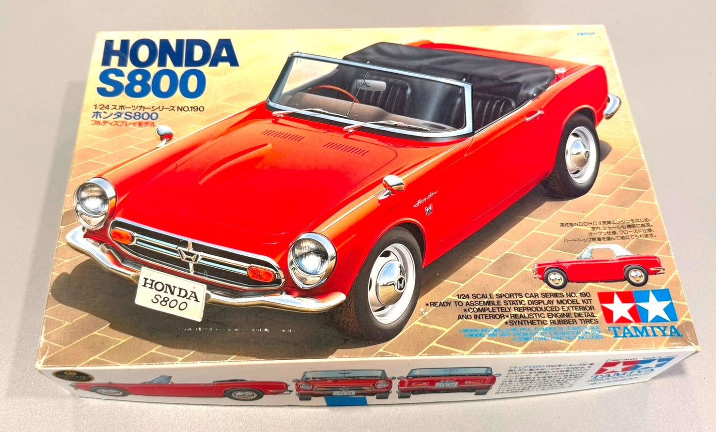 TAMIYA. HONDA S800. 1/24. SPORTS CAR SERIES NO. 190. MODEL KIT. ITEM #24190.