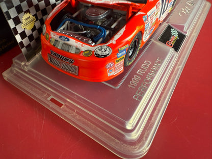 TEAM CALIBER. 2910057. 1999 FORD TAURUS DIECAST REPLICA. 1/24 SCALE.