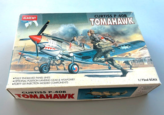 Academy Curtiss P-40B Tomahawk 1/72 Scale Aircraft Model Kit No 1655 FA042