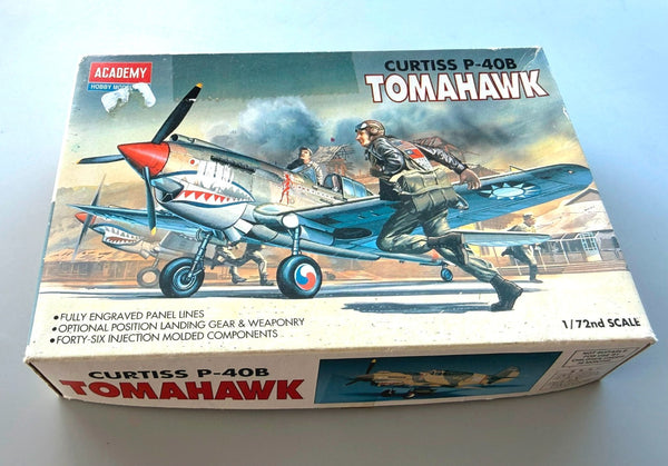 Academy Curtiss P-40B Tomahawk 1/72 Scale Aircraft Model Kit No 1655 FA042
