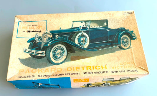 Hubley No 4863 Packard Dietrich Victoria 1/22 Scale Metal Model Kit Vintage