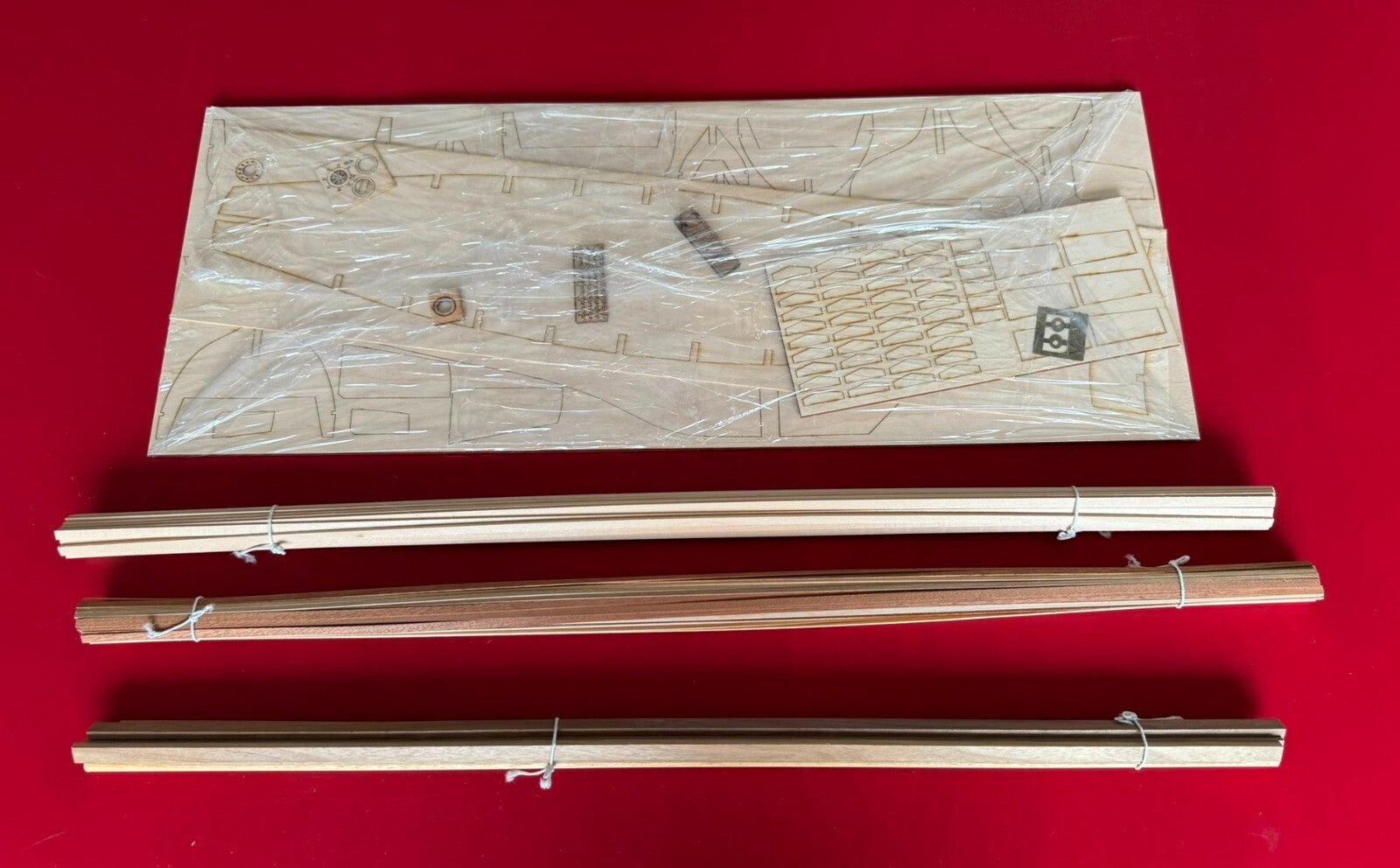 MAMOLI. BRITANNIA. 1/64 SCALE.  REF:MV44.
