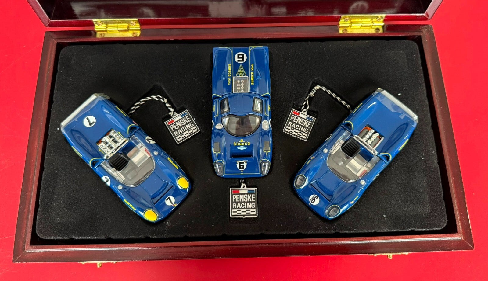 GMP. SUNOCO T-70 LOLA 3 CAR SET. #12401. 1/43 SCALE. LIMITED EDITION.