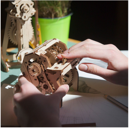 UGears STEM Lab Gearbox Wooden 3D Puzzle, Model 70131