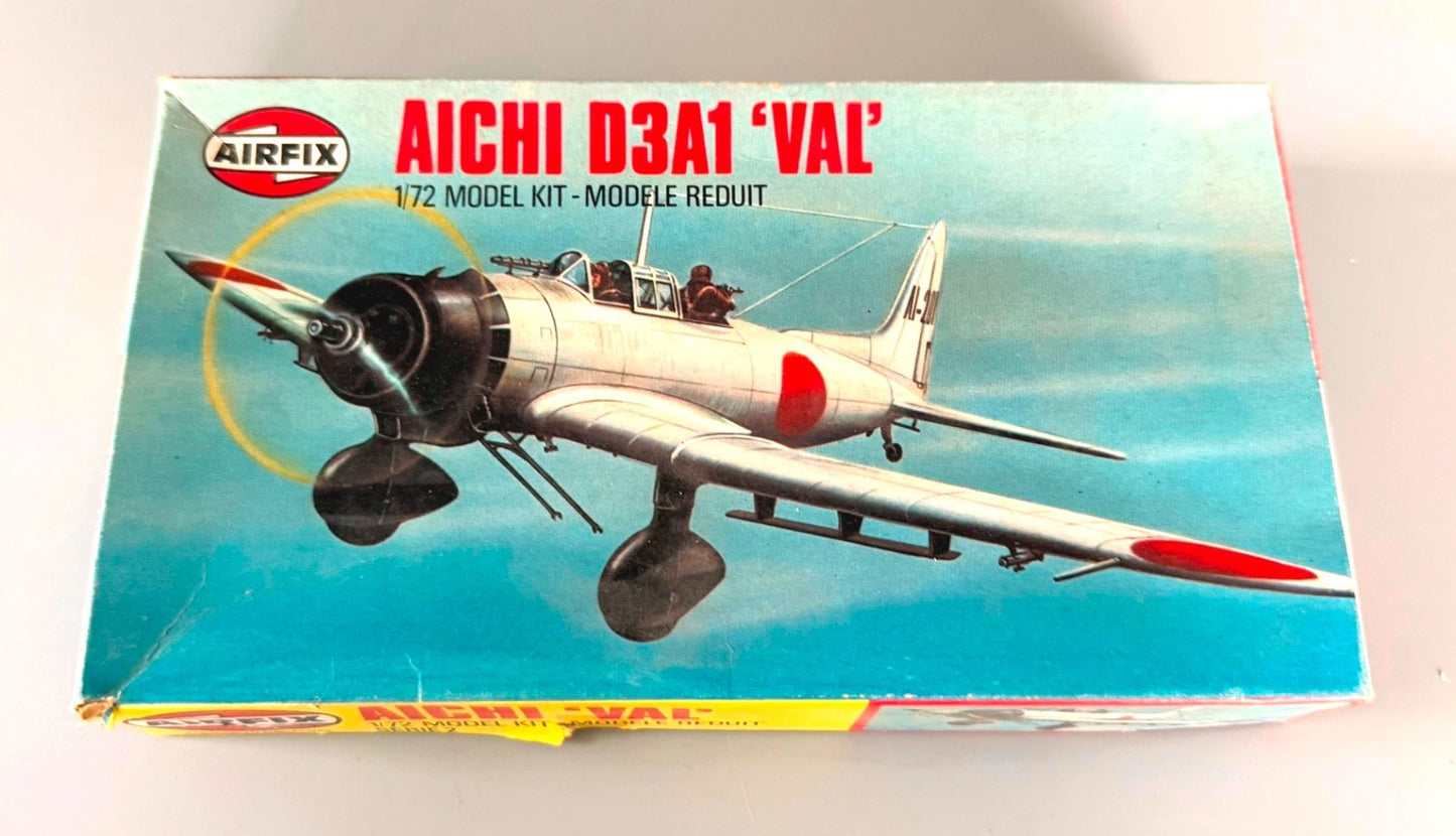 Airfix 02014-5 Aichi Val 1/72 scale Model Kit