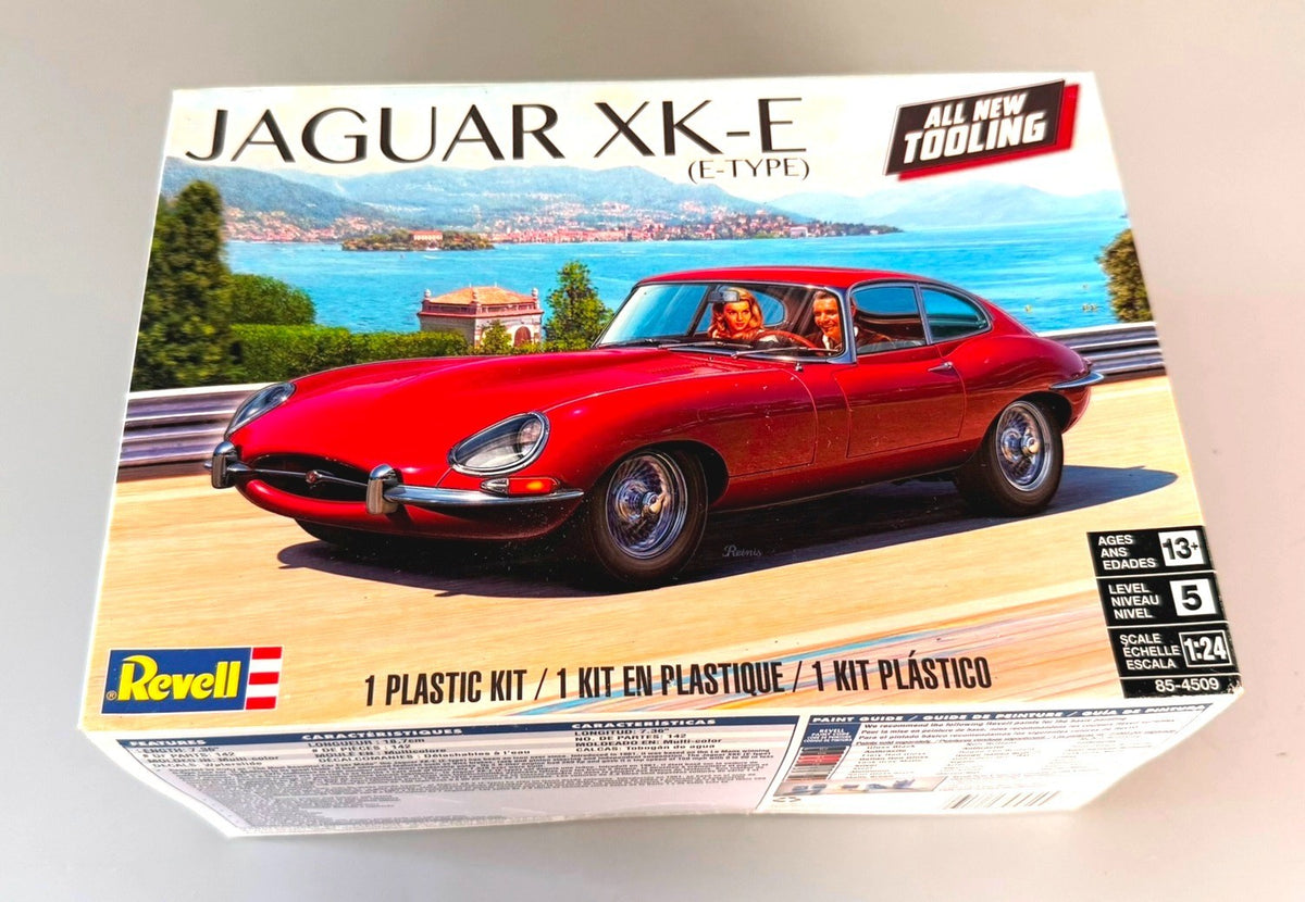 Revell Jaguar XK-E E-Type 1/24 Scale Model Car Kit Level 5  85-4509