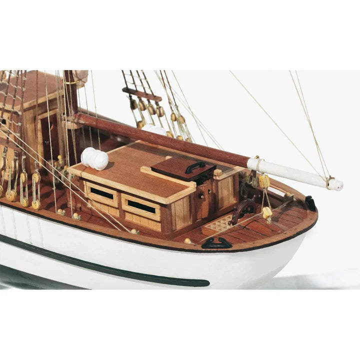 Stern construction and wooden detailing of OcCre Aurora model ship